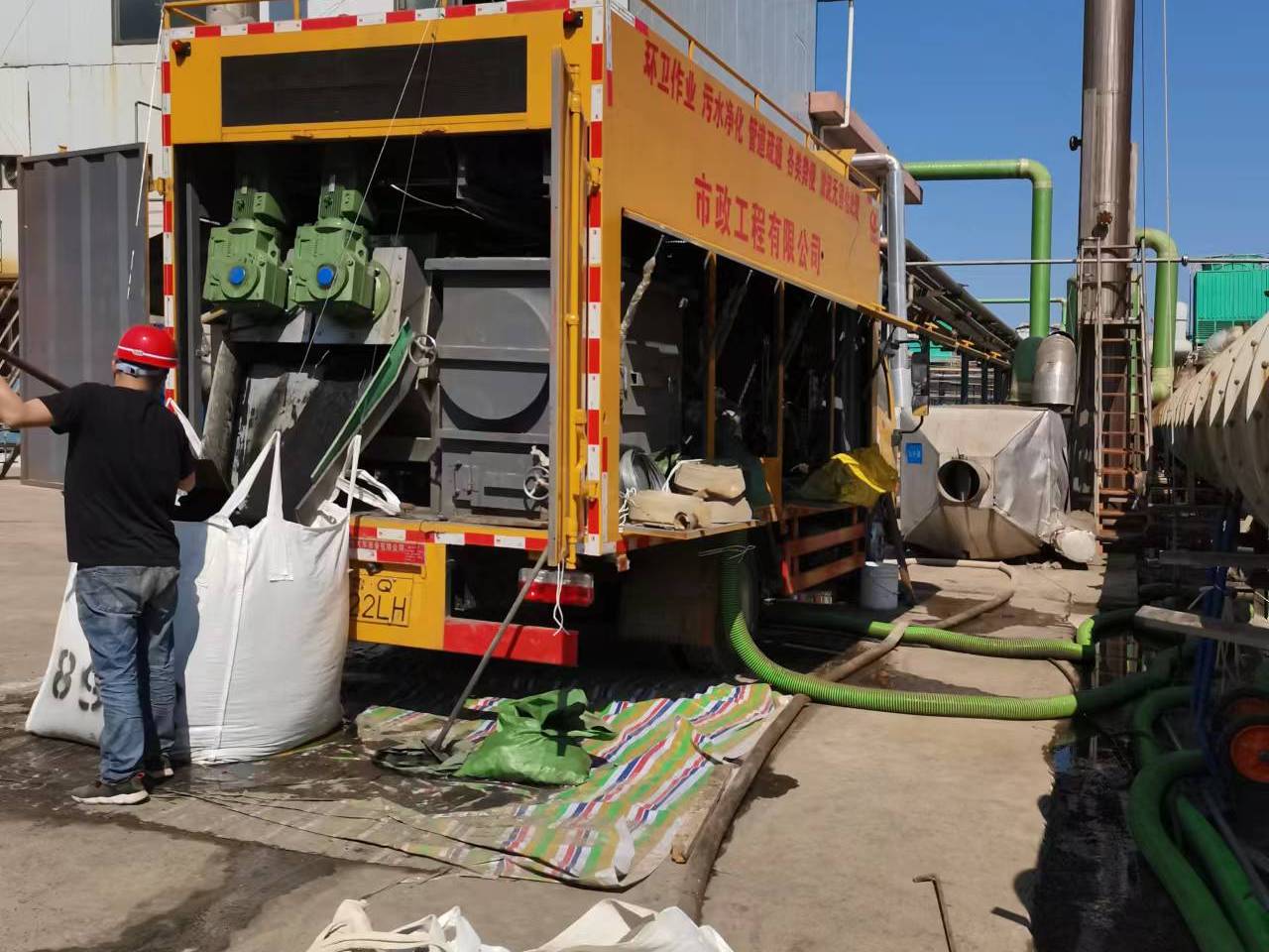 金昌淤泥压干处理